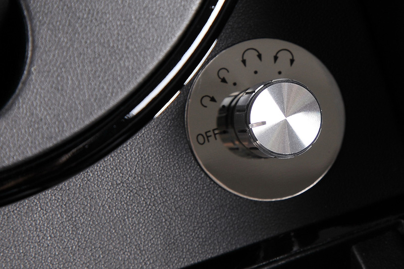 Single black watch winder GC03-S24BB
