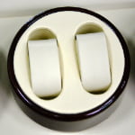 Dual-watch winding module with beige PU leather-wrapped watch cushions