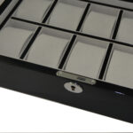 High Glossy Carbon Fiber 10 Watch Case with Tempered Glass Display