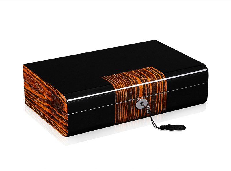 High Glossy Ebony Grain and Black 10 Watch Case