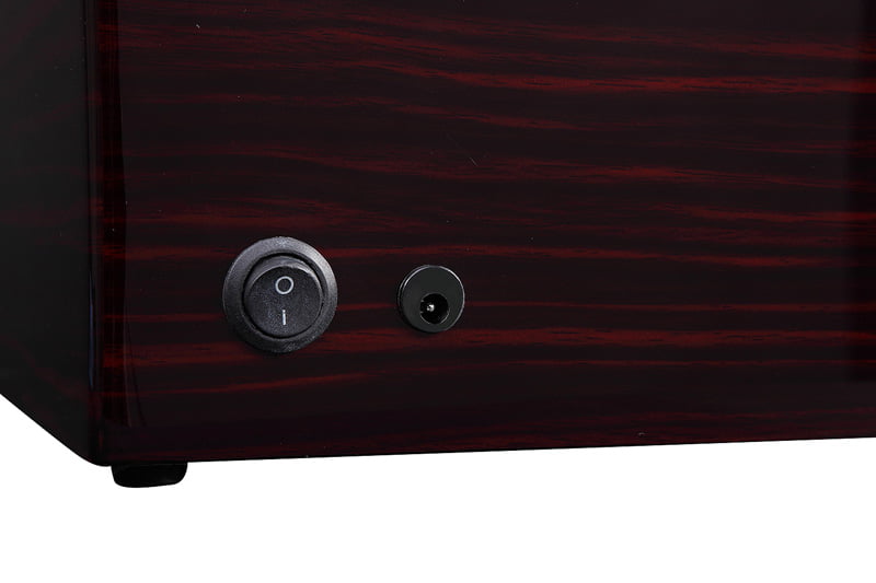 4 watch winder rear panel with power connection, switch and four knob controls