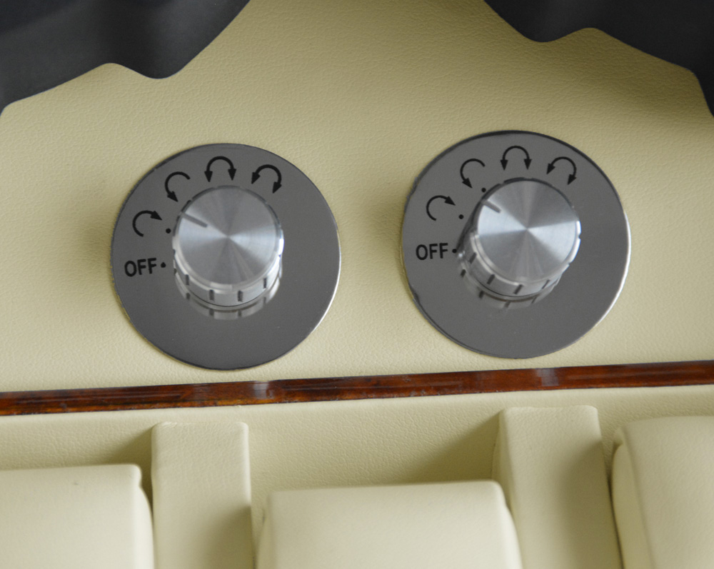 4 Watch winder and storage box showing four winding positions for automatic watches