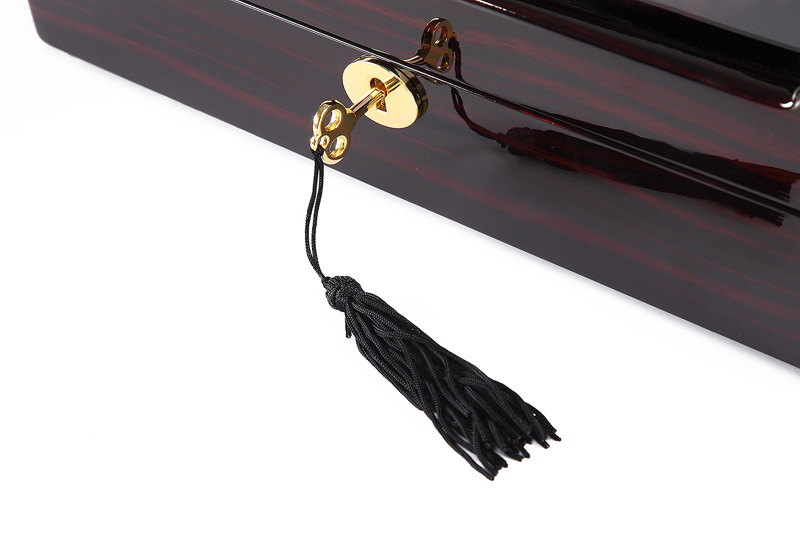 Ebony watch winder with key lock