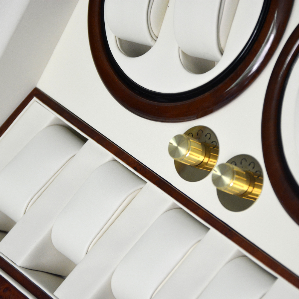 High gloss OEM watch winder storage position with knob control